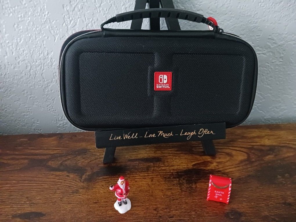 Official OEM Nintendo Switch 10” Carrying Case Black Hard Shell W/Game Storage