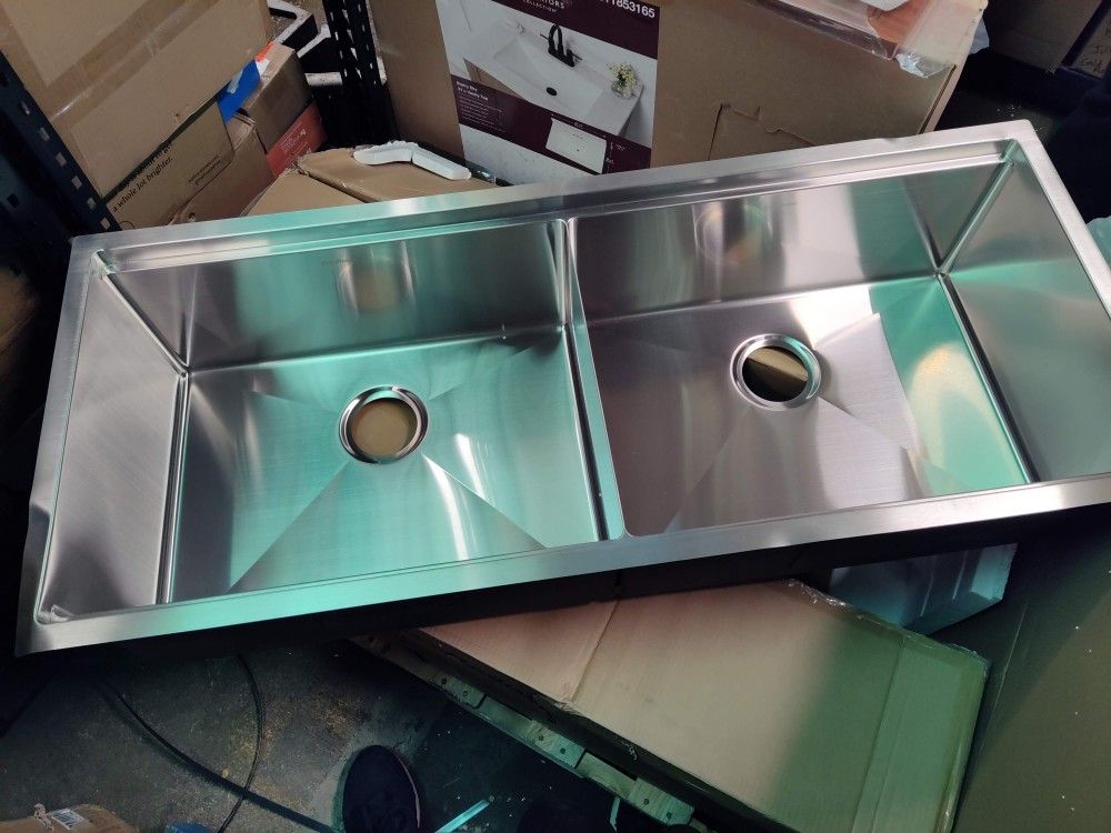 Swiss Madison Rivage 45x19x10 Stainless Steel Kitchen Workstation With Accessories, Has Some Dents On Top From Shipping As Shown