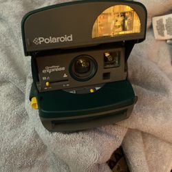 Polaroid Camera 