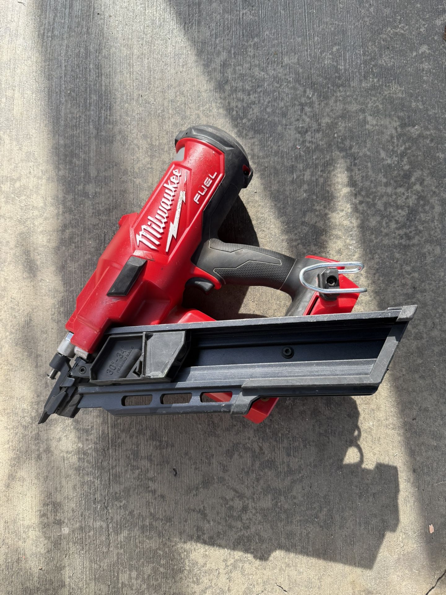 30 Degree Framing Nailer Fuel Milwaukee M18