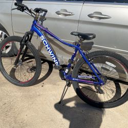 Blue Schwinn Al comp 27.5 bike