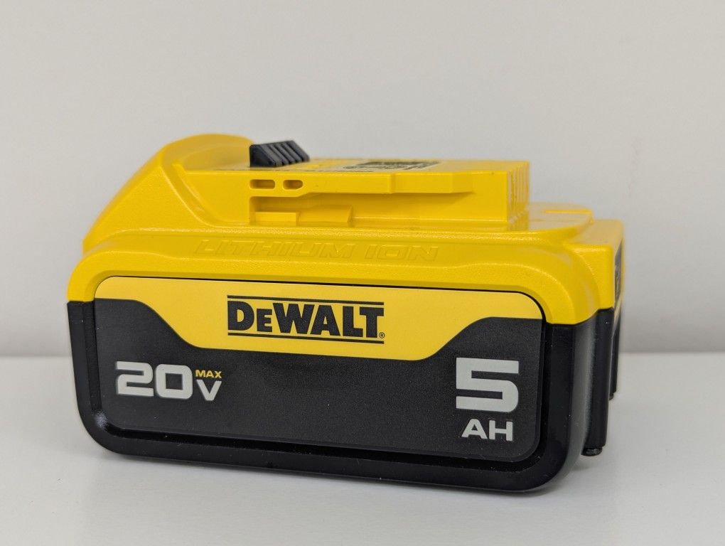 DeWalt Battery 20v 5AH 60$ New 
