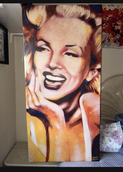 Marinly Monroe Canvas