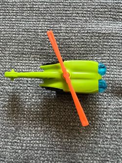 Hot Wheels Green First Response Helicopter – Excellent Condition | Loose