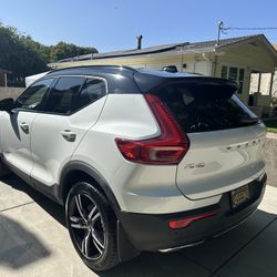 2020 Volvo Xc40