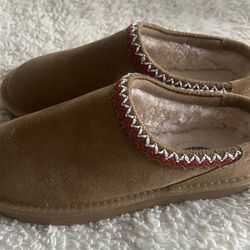 Cushionaire Women Slipper Shoes 