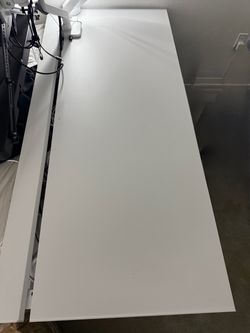 Secret Lab Magnus Pro XL white steel standing desk
