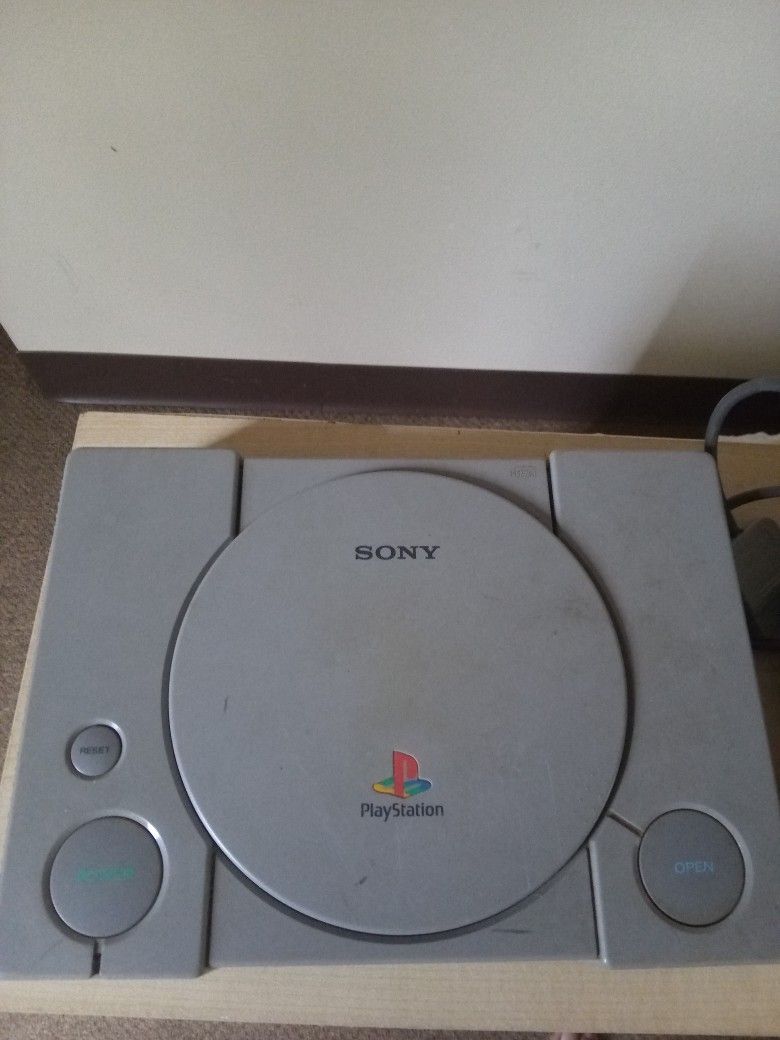 Play Station With Grand Turismo