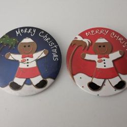 2 In-N-Out Burger Christmas Holiday Gingerbread Man Buttons / Pins - Pickup in 91706