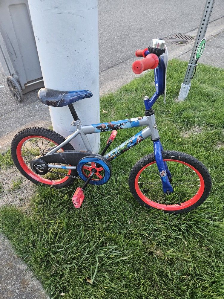 Kids Bike Huffy AO, 16", Foot Brakes, 3-7 Years, Good Condition