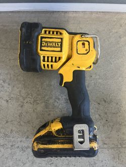 Dewalt Light