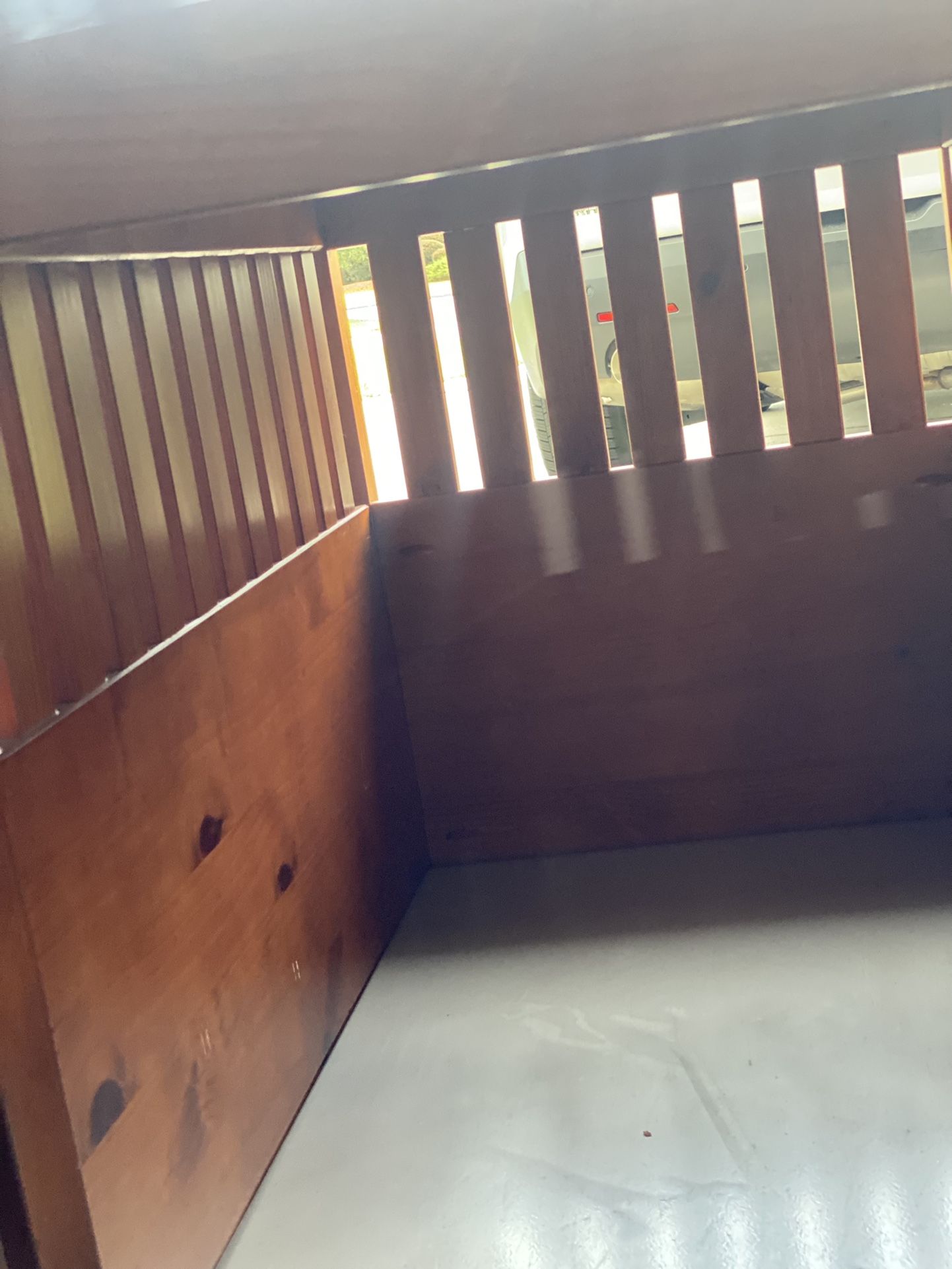 Dog Kennel For Sale 