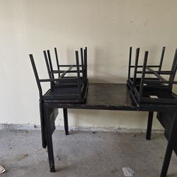 Dining Table And Chairs. ( Formica)