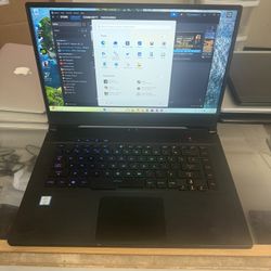 ASUS ROG ZEPHYRUS GAMING LAPTOP 32GB RAM/1TB SSD INTEL i7 RTX 2060 GPU 