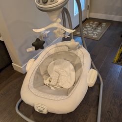 Graco DuetSoothe Swing and Rocker