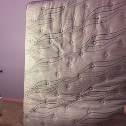 Serta Perfect Sleeper Queen Mattress 