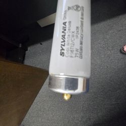 Sylvania 8' fluorescent light bulbs