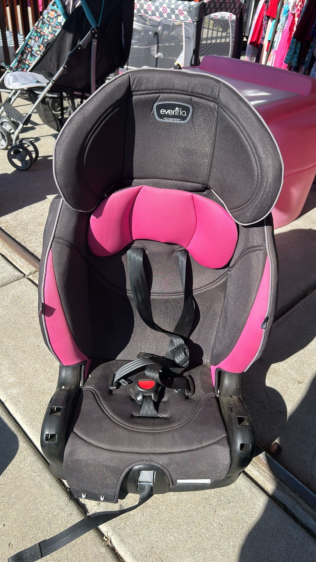 Evenflo Pink And Black Car seat 