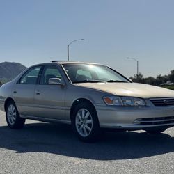2001 Toyota Camry LE Collection Edition 