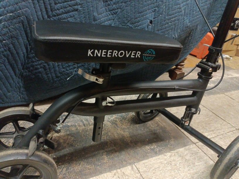 Knee Scooter