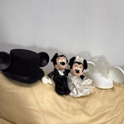 Plush Bride and Groom Mickey and Mini Minnie Mouse