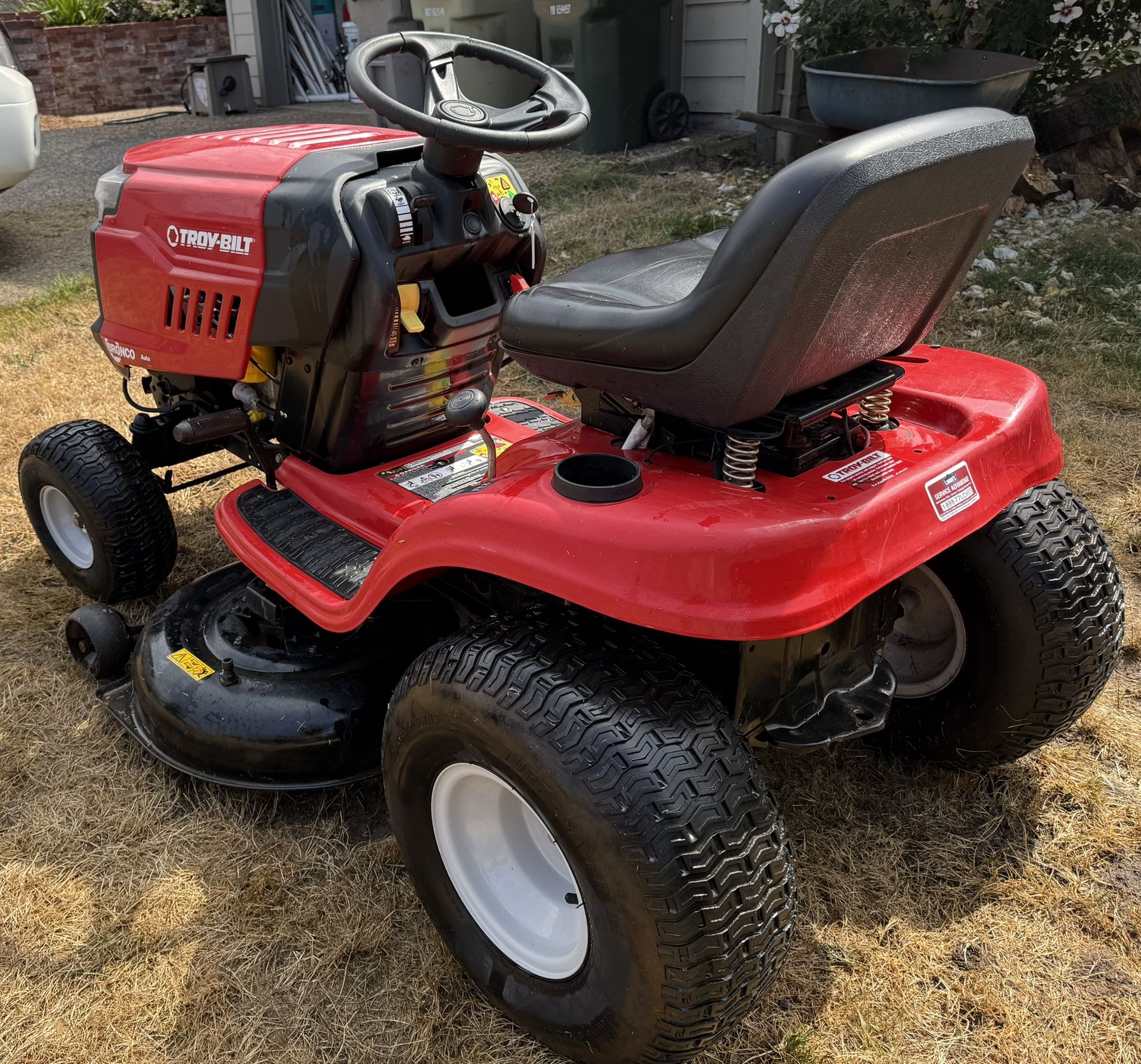 2017 Troy-Bilt Bronco 19HP