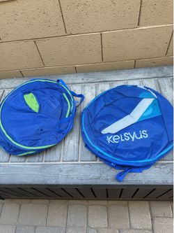 2 pool lounge floaters
