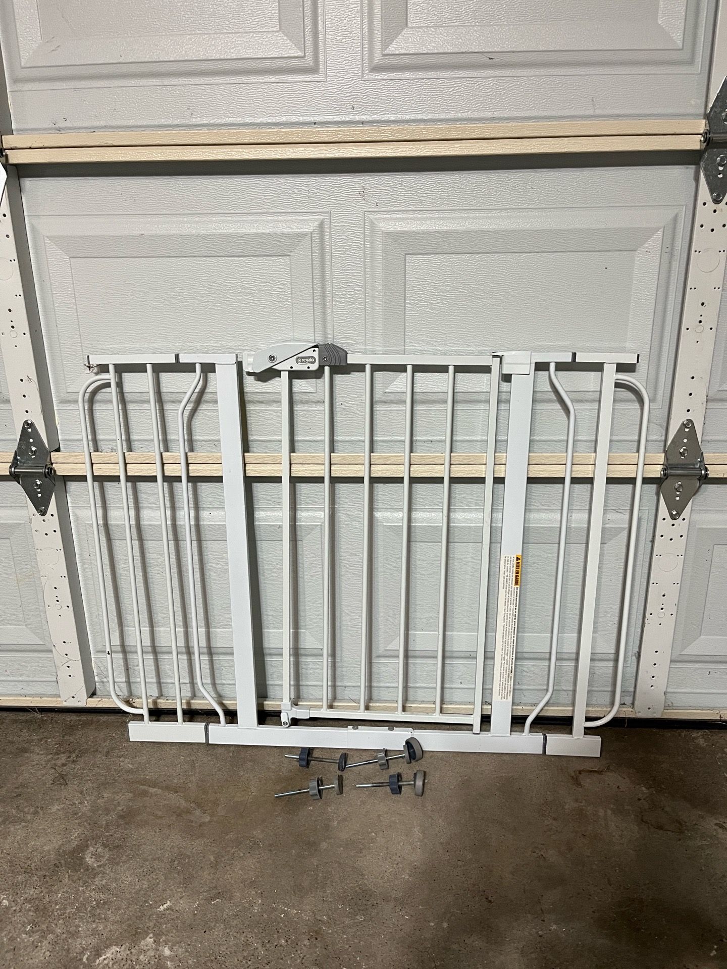 Baby gate