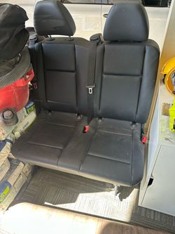 Mercedes metris passenger seats