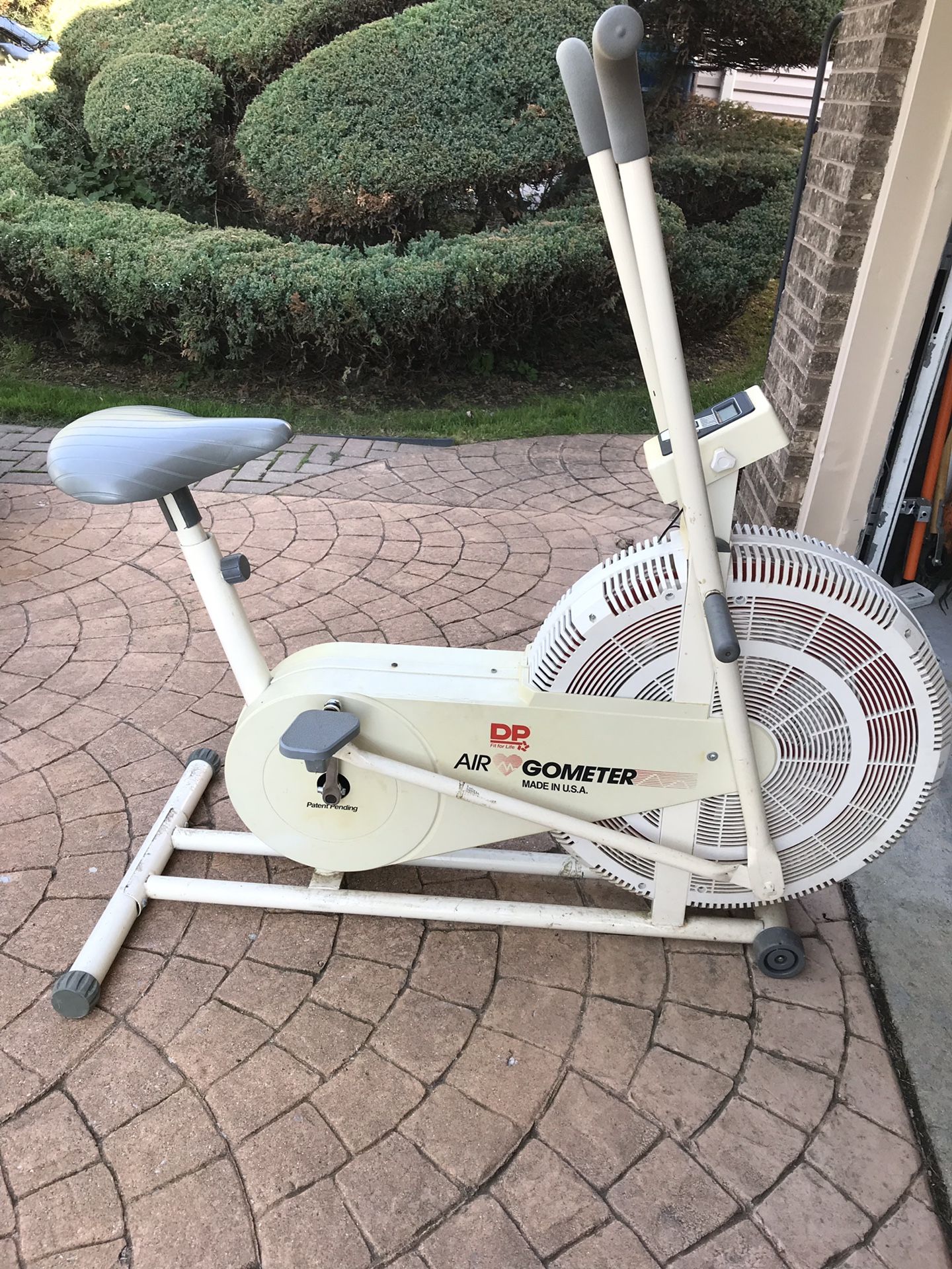 PENDING PICK-UP. Exercycle