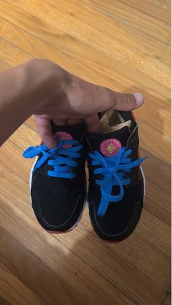 Huarache size 5.5 Y