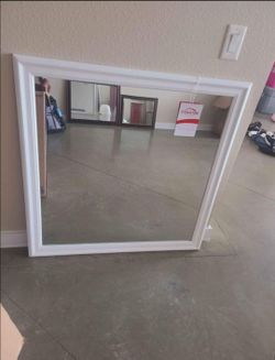Wall/Dresser Mirror
