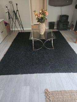 Rug , Coffee Table , Flower Verse .