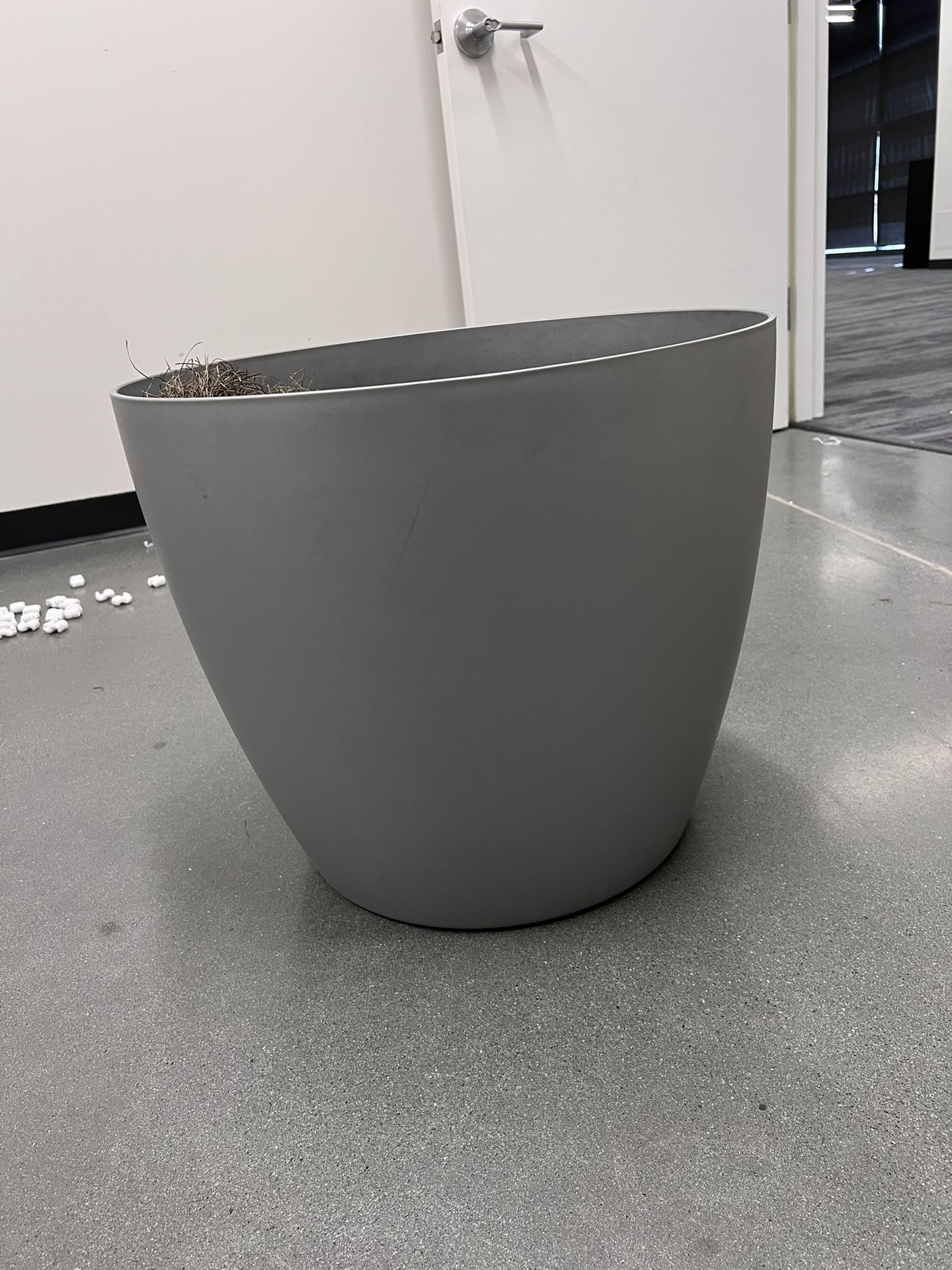 18” tall round fiberglass planter