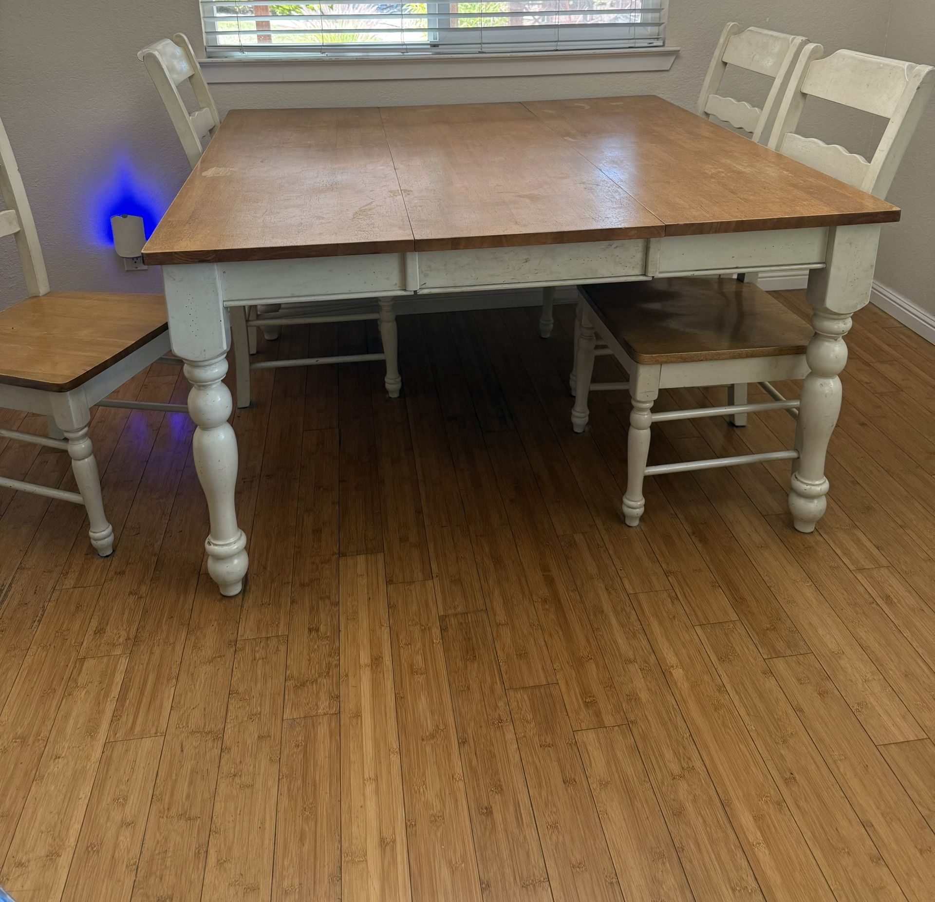 Square Dining Table 