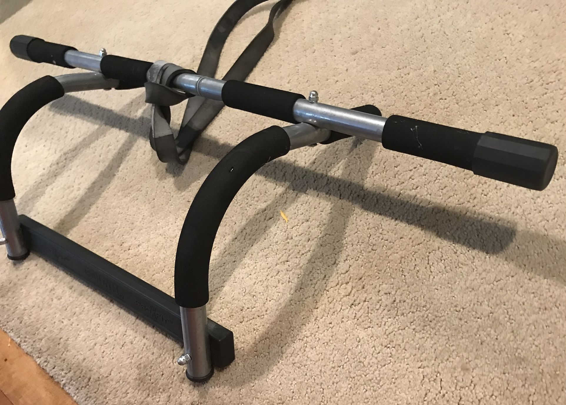 Doorway Pull Up Bar, Chin Up Bar