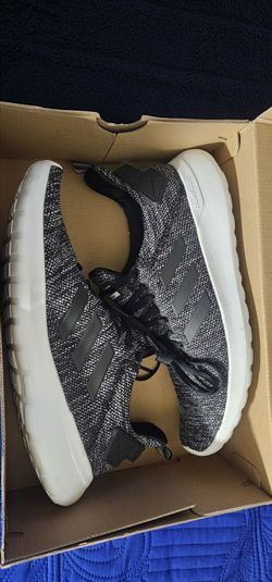 adidas para hombre #12 $40 solo usados por 2 ho 3 horas