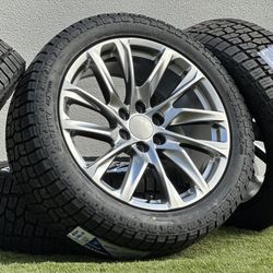 Silver NEW 22” GMC Sierra wheels Escalade Chevy Silverado rims Tahoe Yukon 285/45R22 tires A/T Denali