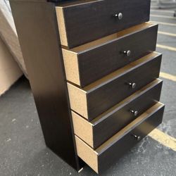 Five Drawers Dresser