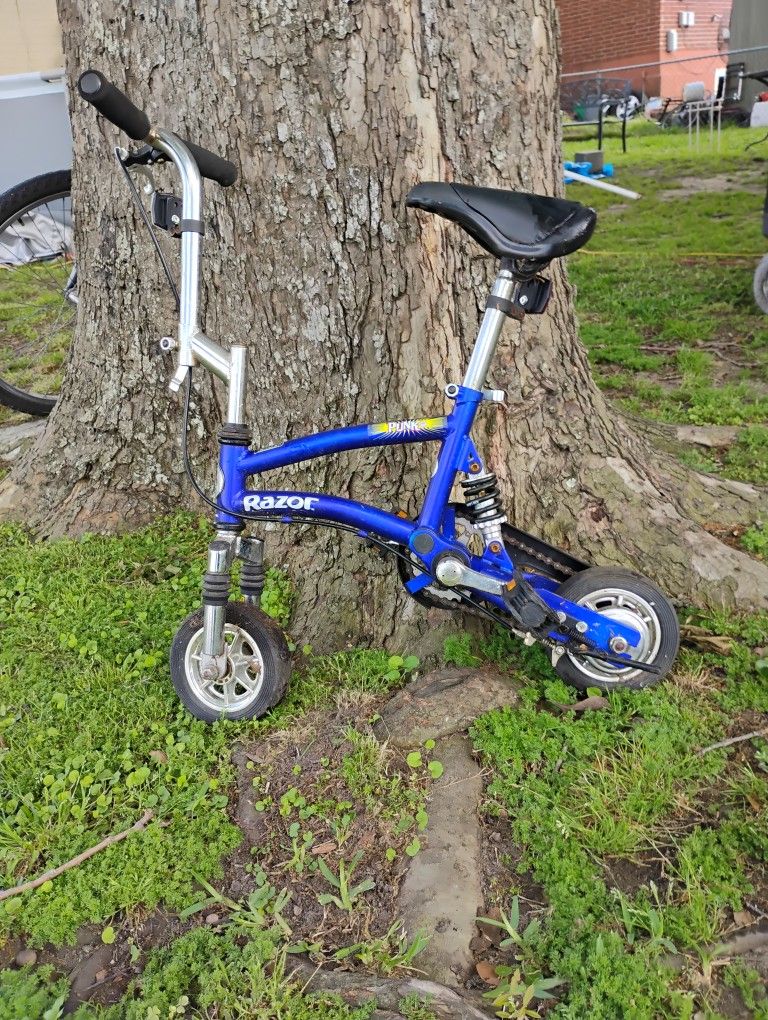 Razor Punk 360 Mini Bike. Blue, Excellently Taking Care Of Just Don't Have Time For It