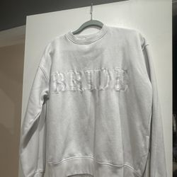 Size M- Bride Sweatshirt 