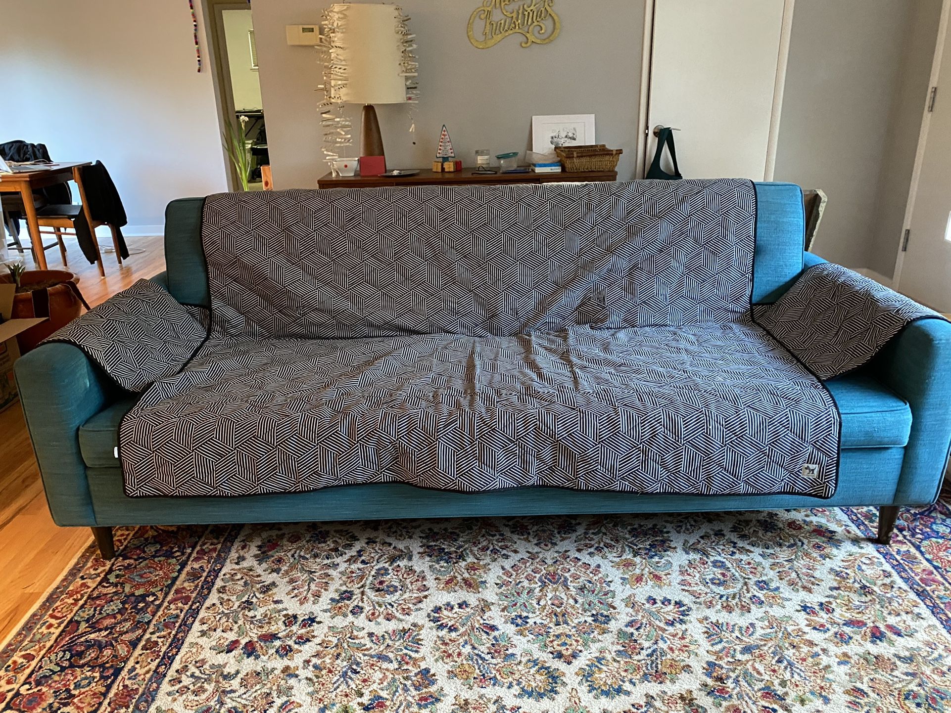 Molly Mutt Rough Gem Dog & Cat Couch Cover