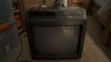 Quasar TV VCR combo, no remote