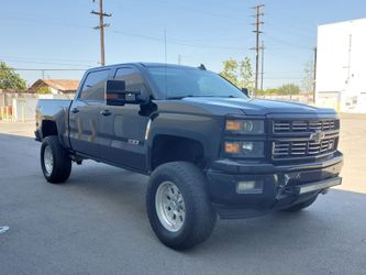 2015 Chevrolet Silverado Z71 4x4 Clean Title