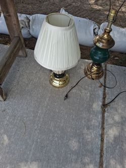 Lamps Used. One of them doesn't have the top.