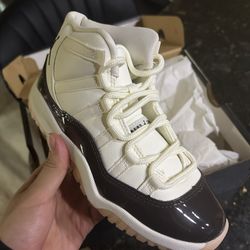 JORDAN 11 RETRO (PS) 1Y