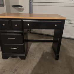 free desk