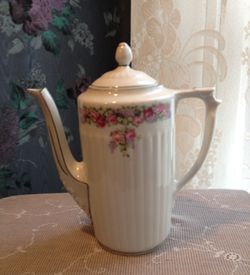Antique Porcelain Chocolate Pot Tea Coffee Server