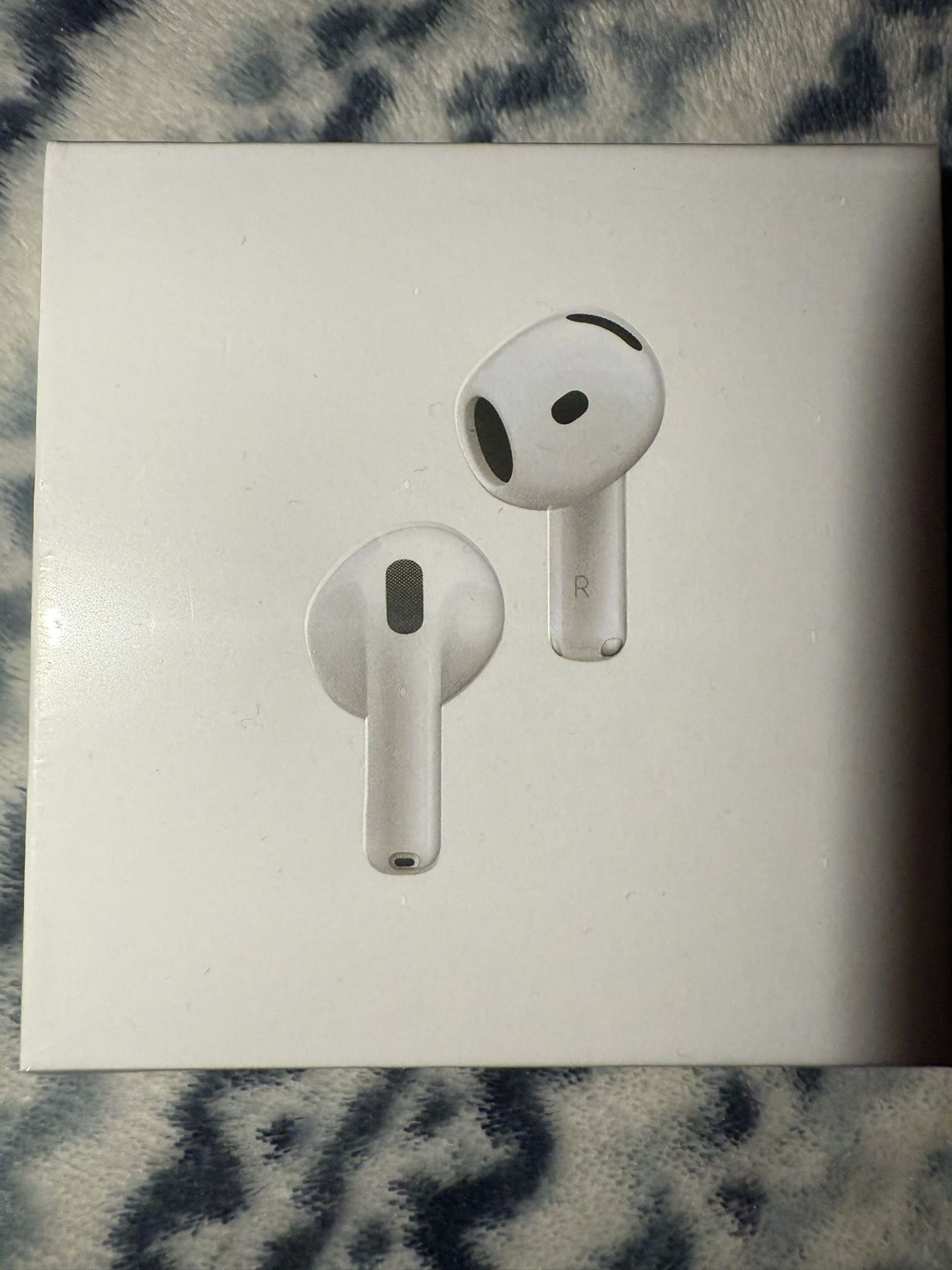 AirPod Gen 4