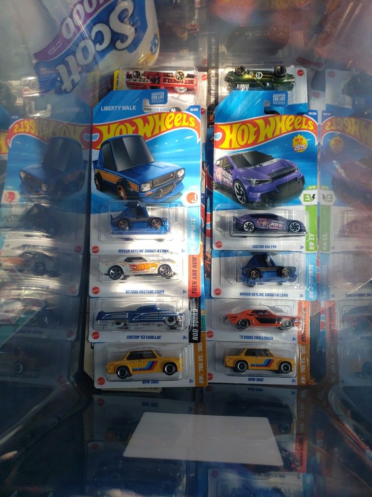 Hot Wheels 🔥 1 Dollars Each...